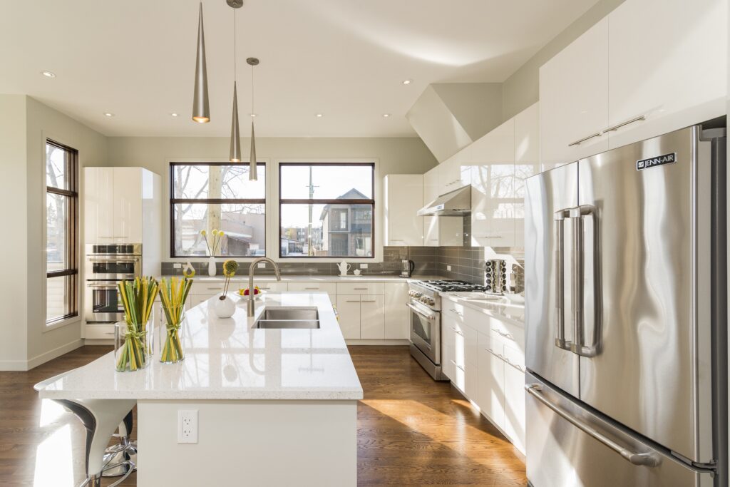 Contemporary kitchen design with island counter