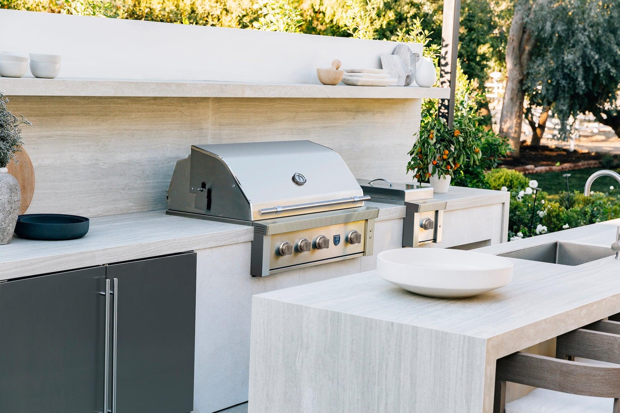 Backyard outdoor kitchen setup for residential house